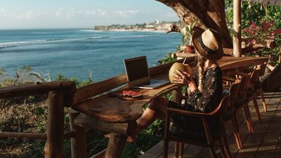 A new BBC report suggests that remote workers are quitting digital nomadism.